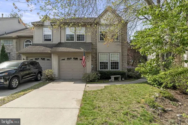 60 SMOKEY RUN DR, Berlin, NJ 08009