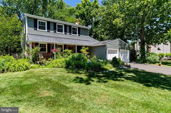1767 LARKSPUR RD, Cherry Hill, NJ 08003