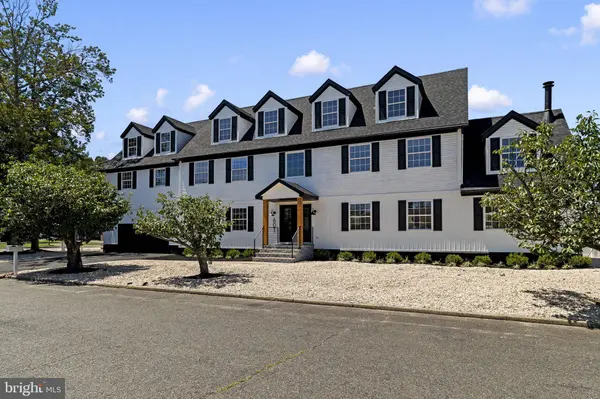 601 WINTHROP DR, Forked River, NJ 08731