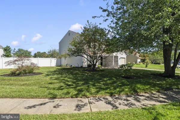 20 HARTSDALE LN, Sicklerville, NJ 08081