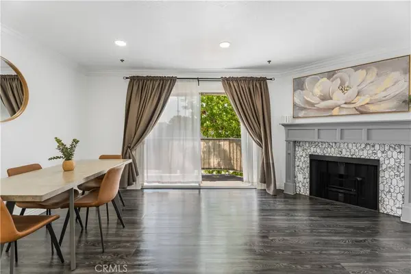 1100 Euclid AVE #104, Long Beach, CA 90804