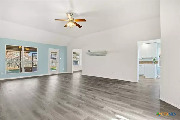 2407 Ryan DR, Copperas Cove, TX 76522