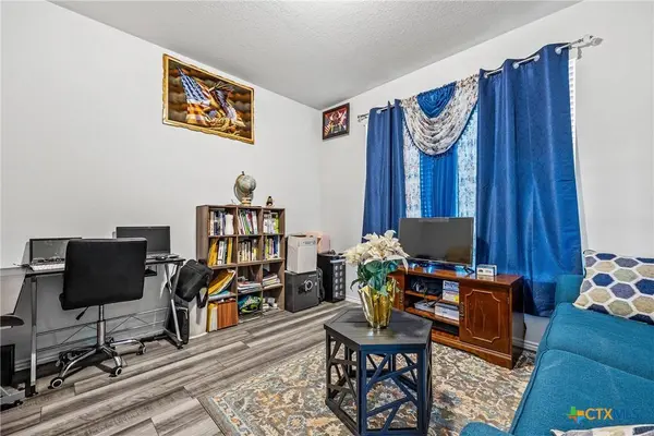 309 Paddock LN, Killeen, TX 76542