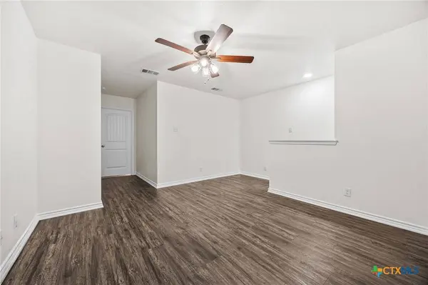 909 E Mary Jane DR, Killeen, TX 76541