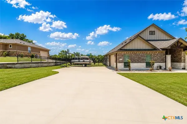 3410 Shoreline DR, Harker Heights, TX 76548