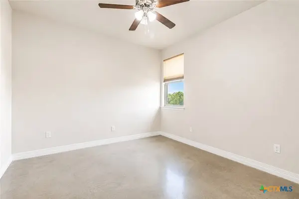 3410 Shoreline DR, Harker Heights, TX 76548