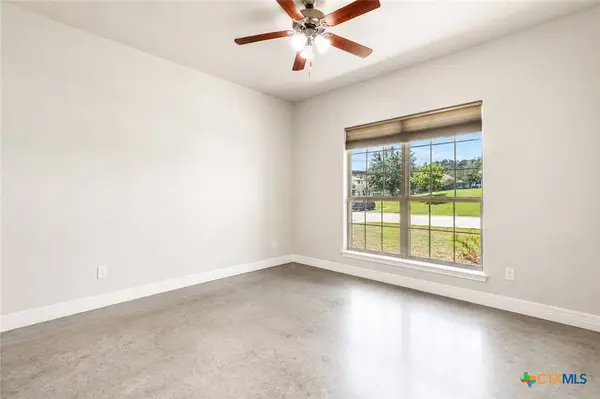 3410 Shoreline DR, Harker Heights, TX 76548