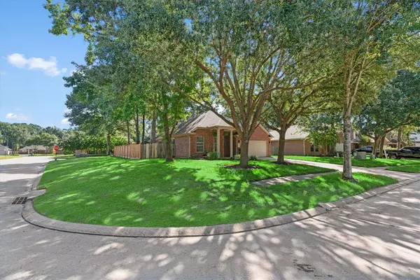 2135 Westover Park CIR, Spring, TX 77386