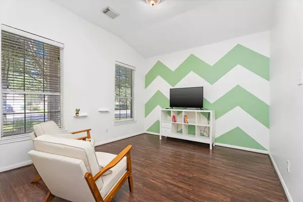 2135 Westover Park CIR, Spring, TX 77386