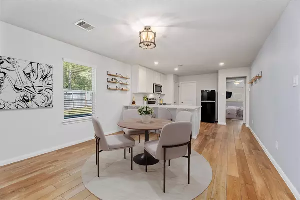 12912 Lake Conroe Bay RD, Willis, TX 77318