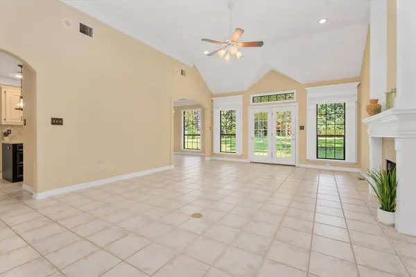 11875 Sagittarius DR E, Willis, TX 77318