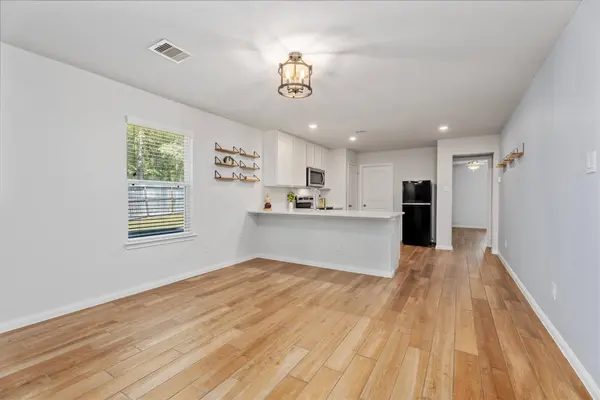 12912 Lake Conroe Bay RD, Willis, TX 77318