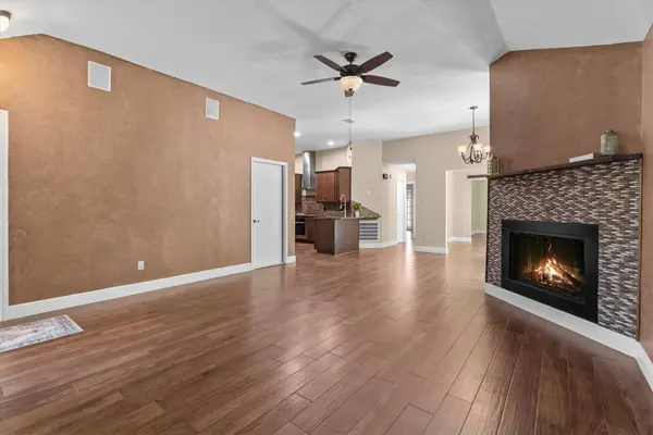 5010 Deer Point DR, Spring, TX 77389