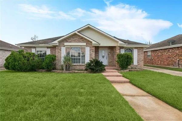 9740 ANDOVER DR, New Orleans, LA 70127