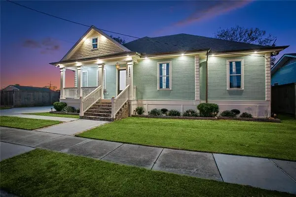 2500 CULOTTA ST, Chalmette, LA 70043