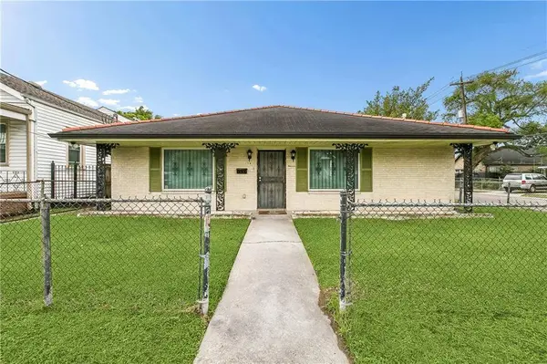 3434 BRUXELLES ST, New Orleans, LA 70122