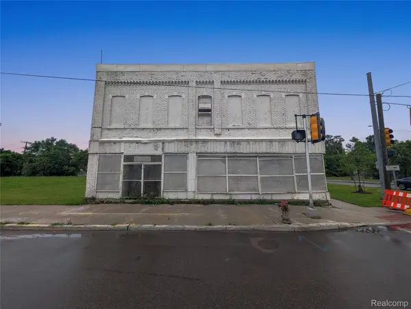 8000 W Jefferson AVE, Detroit, MI 48209