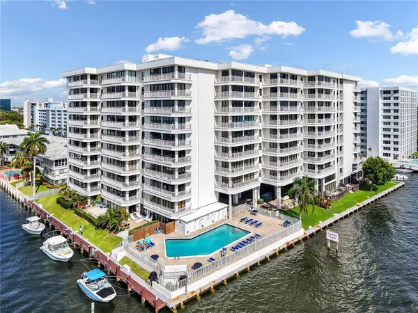 3100 NE 48th St #PH18, Fort Lauderdale, FL 33308