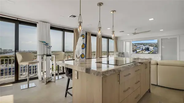 3100 NE 48th St #PH18, Fort Lauderdale, FL 33308