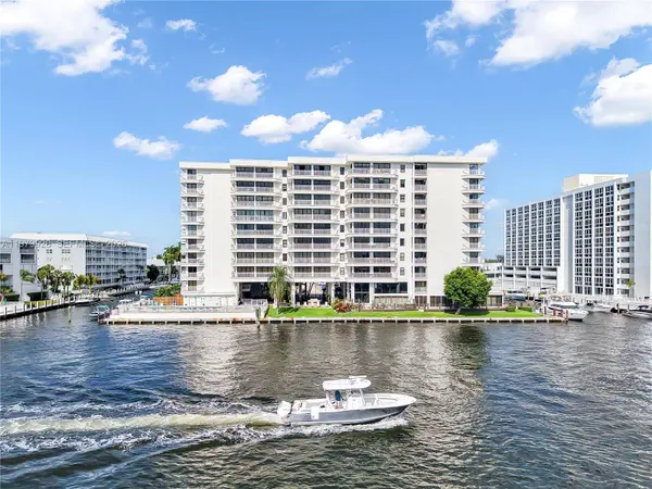 3100 NE 48th St #PH18, Fort Lauderdale, FL 33308