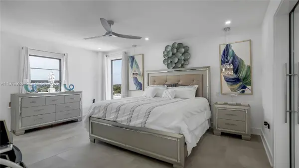 3100 NE 48th St #PH18, Fort Lauderdale, FL 33308