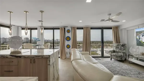 3100 NE 48th St #PH18, Fort Lauderdale, FL 33308