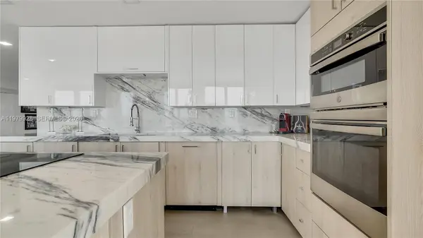 3100 NE 48th St #PH18, Fort Lauderdale, FL 33308