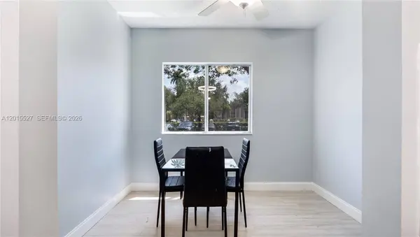 7085 Nova Dr #105, Davie, FL 33317