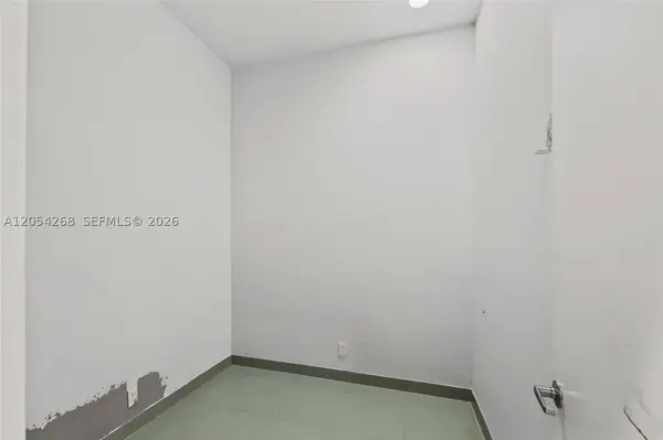 3313 NE 32nd St, Fort Lauderdale, FL 33308