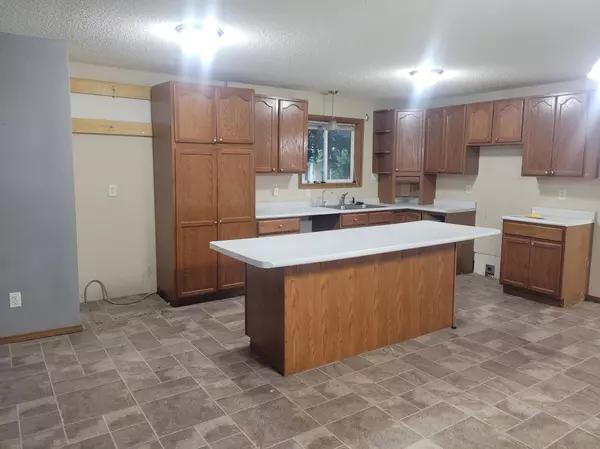 302 3rd ST W, Hastings, MN 55033