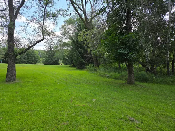 57xx Hodgson RD, Shoreview, MN 55126