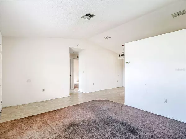 1098 SHENANDOAH LN, Spring Hill, FL 34606