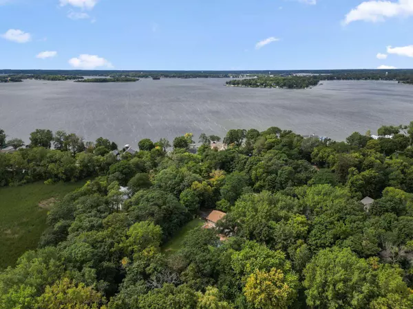 75 Birch Bluff RD, Tonka Bay, MN 55331