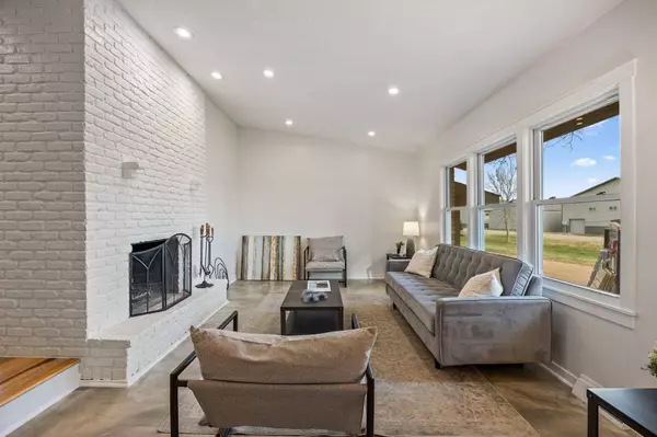 3378 230th ST, Winsted Twp, MN 55395