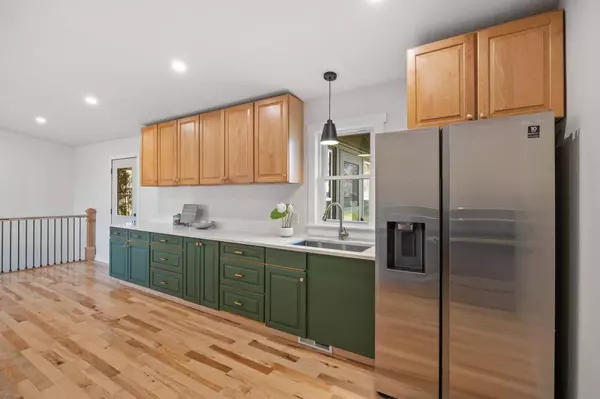 3378 230th ST, Winsted Twp, MN 55395