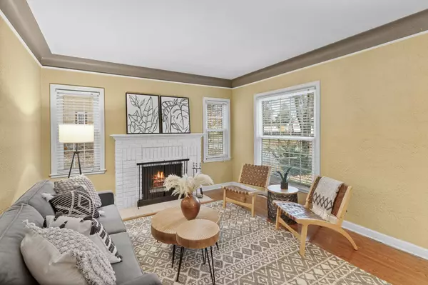 3314 Washburn AVE N, Minneapolis, MN 55412