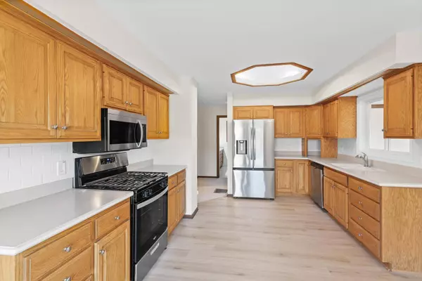 2597 Burke AVE E, North Saint Paul, MN 55109