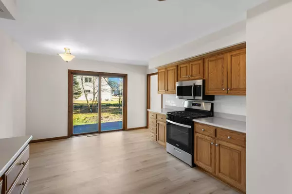 2597 Burke AVE E, North Saint Paul, MN 55109