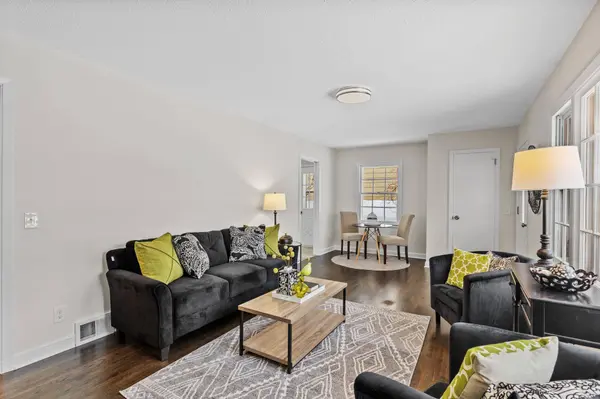 5013 Oxford AVE, Edina, MN 55436