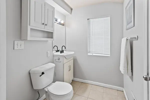 180 Wyoming ST E, Saint Paul, MN 55107