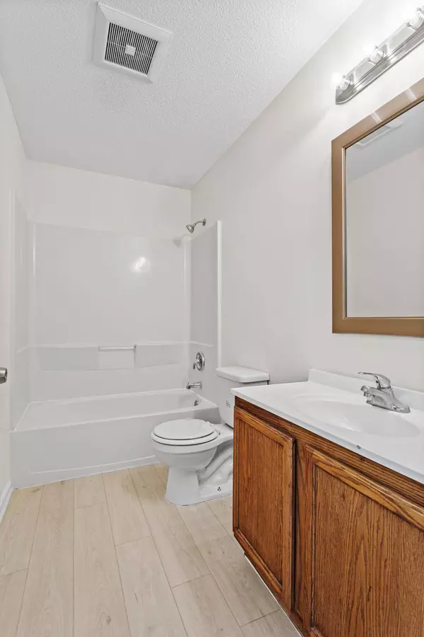 2210 Irving AVE N, Minneapolis, MN 55411