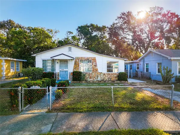 1318 PRESTON ST S, St Petersburg, FL 33712
