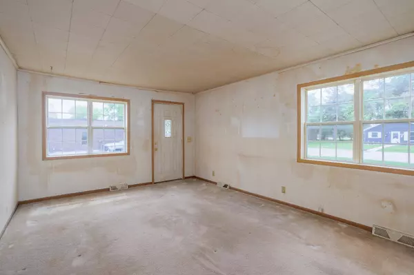 607 Saint Johns AVE, Red Lake Falls, MN 56750