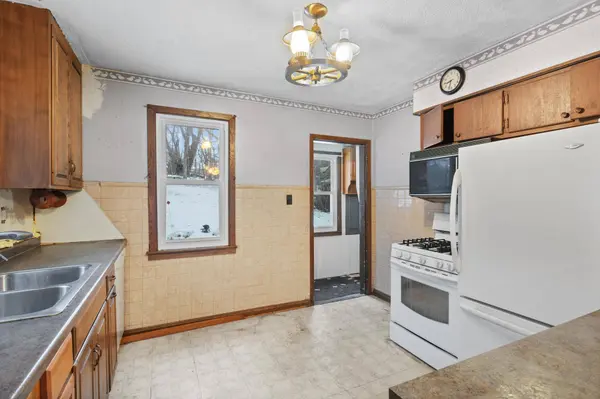 2315 Kirkwood LN N, Minneapolis, MN 55441