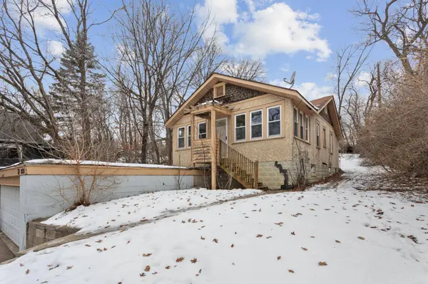 2315 Kirkwood LN N, Minneapolis, MN 55441