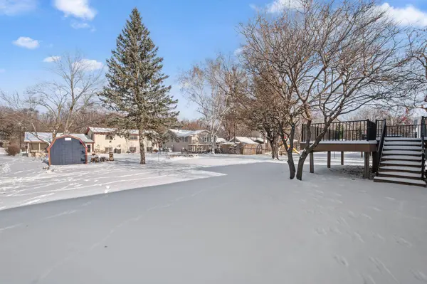 2200 74th AVE N, Minneapolis, MN 55444