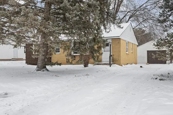 621 5th AVE S, Hopkins, MN 55343