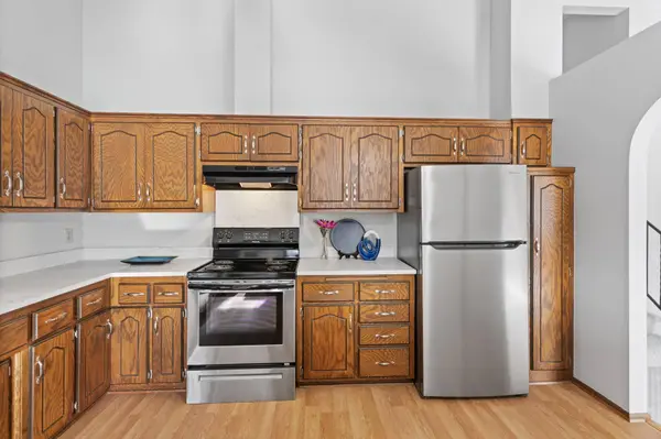 2765 21st ST NW, Saint Paul, MN 55112