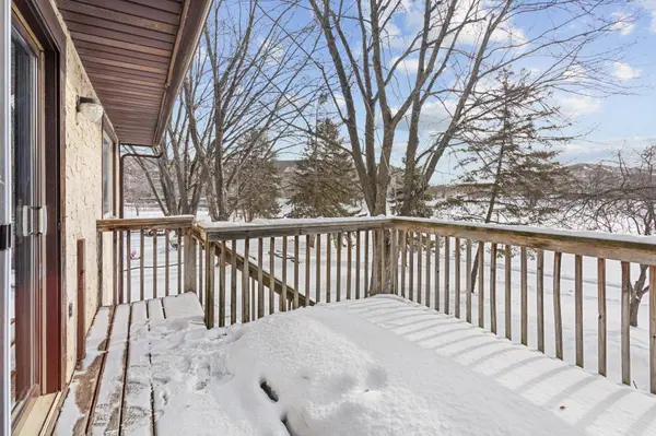 2765 21st ST NW, Saint Paul, MN 55112