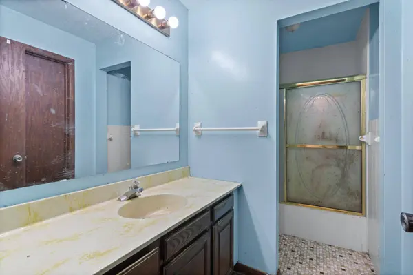 3001 W 88th ST, Minneapolis, MN 55431